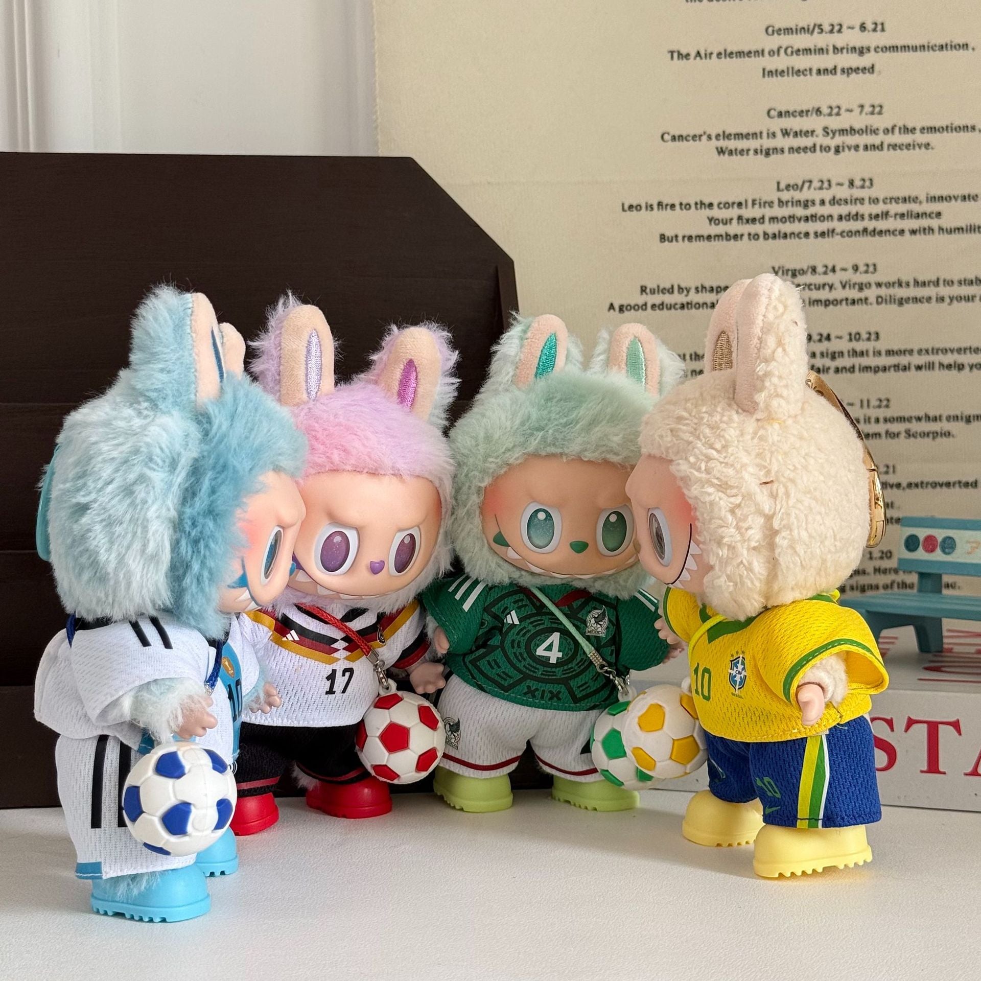 Labubu Football Jersey Outfit Set - World Cup Inspired Mini Backpack Set 17cm - outfit pieces | KikiBuddies