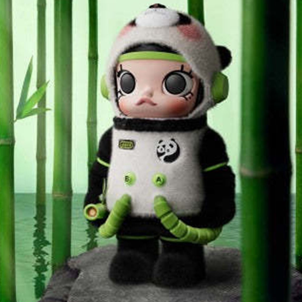 MEGA SPACE MOLLY 400% PANDA PVC Figure — G3 | KikiBuddies