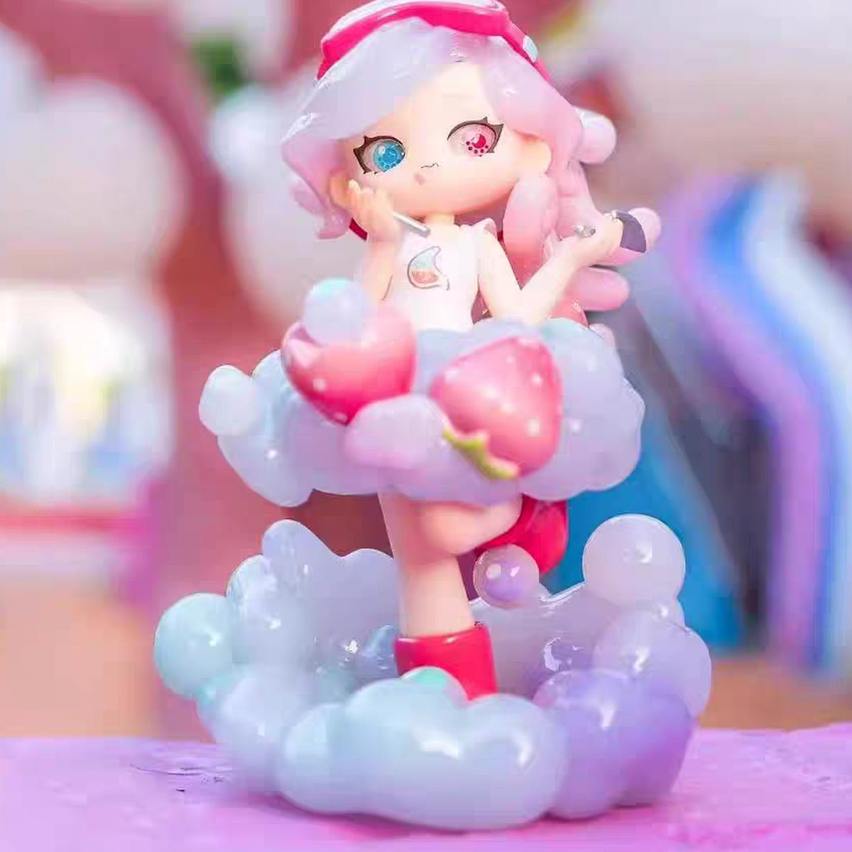 Memimo Strange Dreams Series Figures Blind Box - Pink strawberry design example; random design not guaranteed