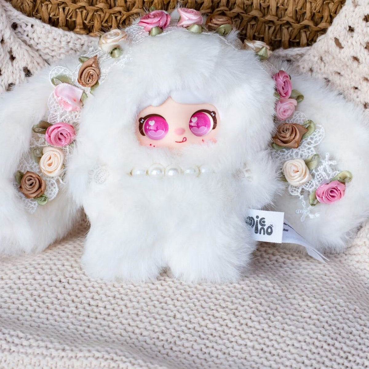 Mielno Bridal Septet Series Plush Pendant Blind Box - Floral bridal plush pendant body with upper floral decoration cropped; display props not included; random design not guaranteed