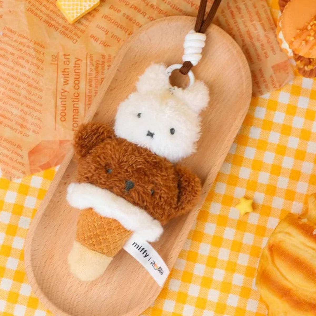 Miffy Food Workshop Series Plush Pendant Dolls, Blind Box - Complete ice-cream plush pendant body; upper strap cropped; cutting board not included; random design not guaranteed