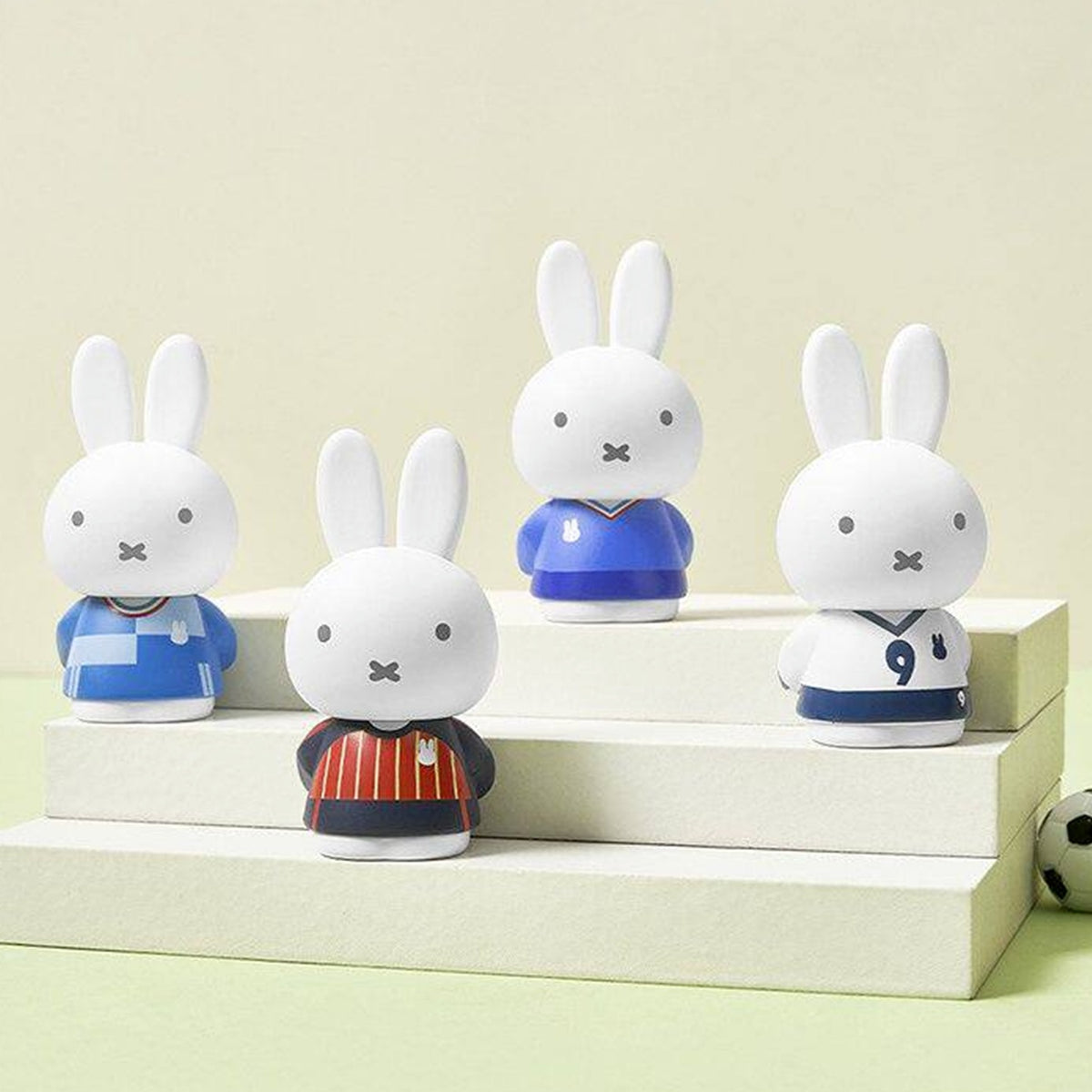 Miffy Football Pitch Party Series Figure Blind Box - Complete central Miffy football pitch figure examples; random design not guaranteed