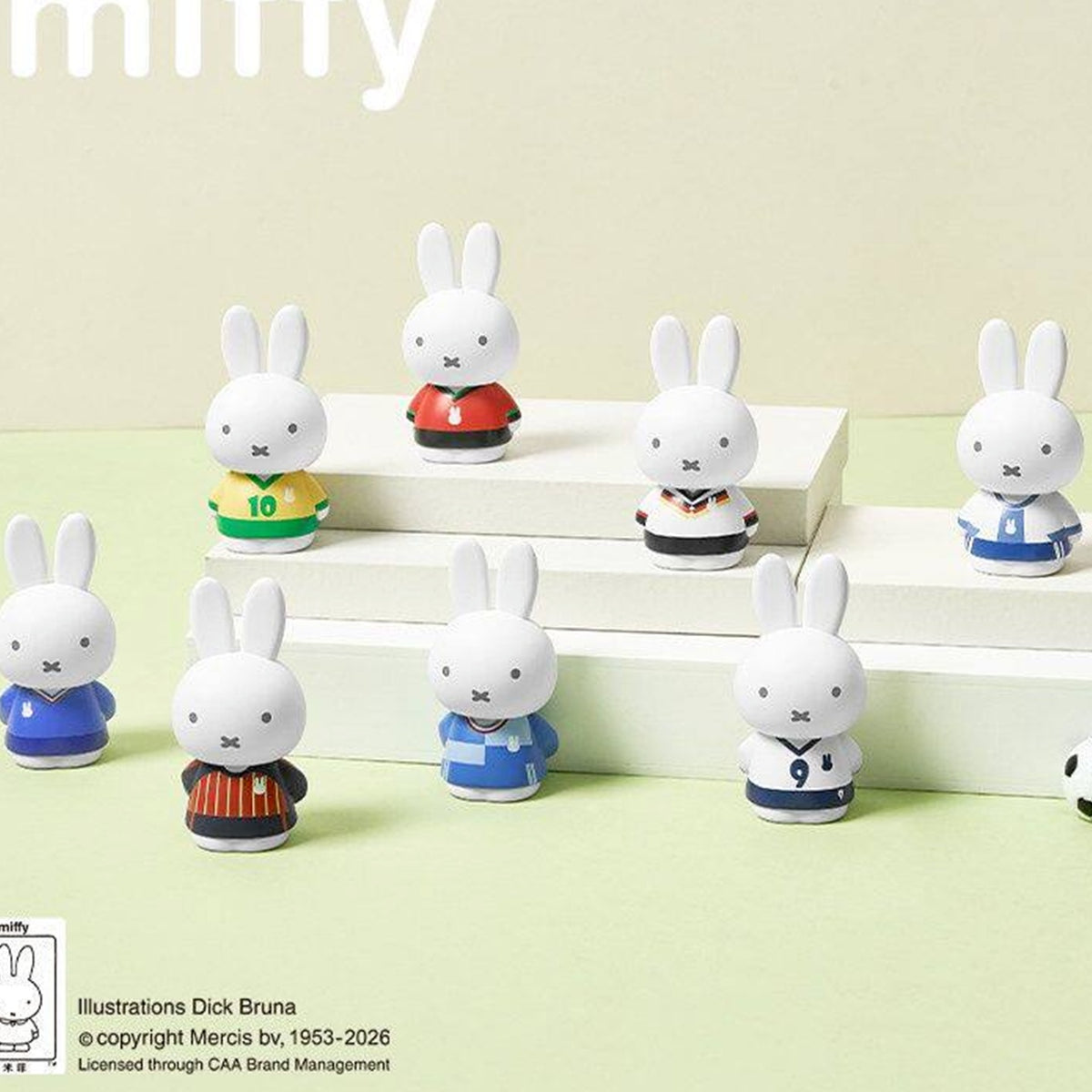 Miffy Football Pitch Party Series Figure Blind Box - Football pitch figure group comparison with complete central examples; random design not guaranteed