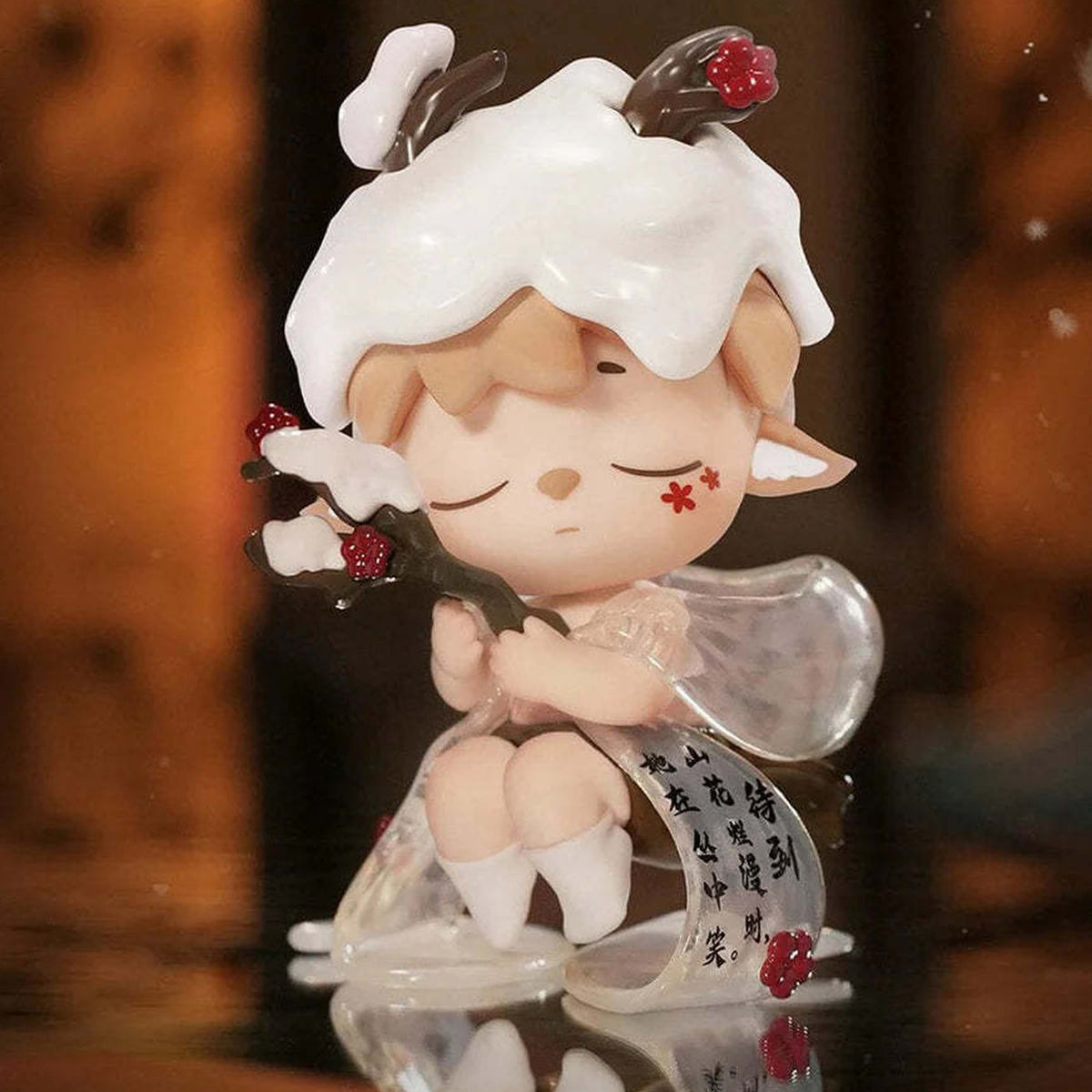Mimi Leisurely Immortal Series Figures, Blind Box - White seated complete figure example; random design not guaranteed