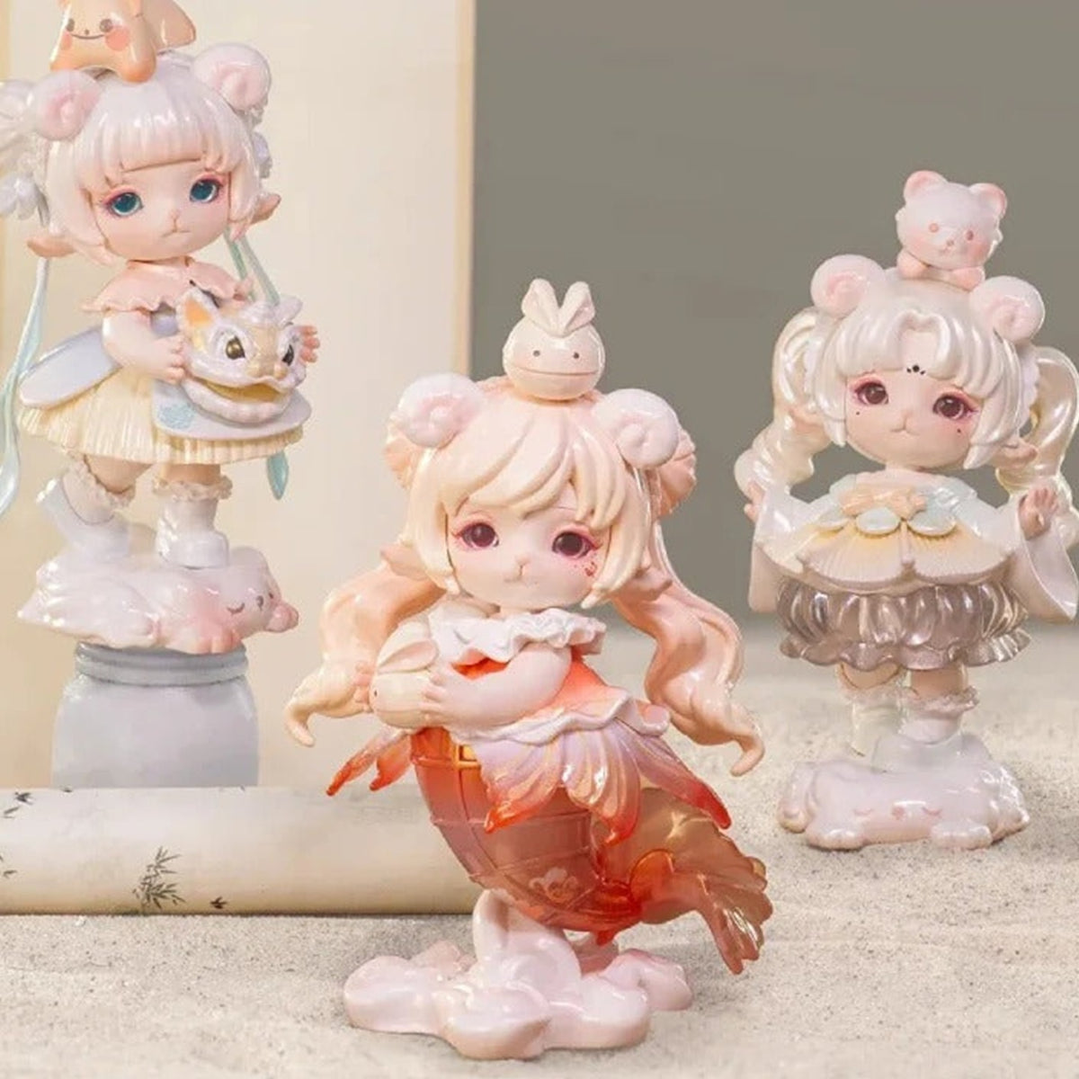 MIMIA Art Of Forgotten Dream Series Figures, Blind Box - Series comparison with complete central and right examples; upper left ornament cropped; random design not guaranteed