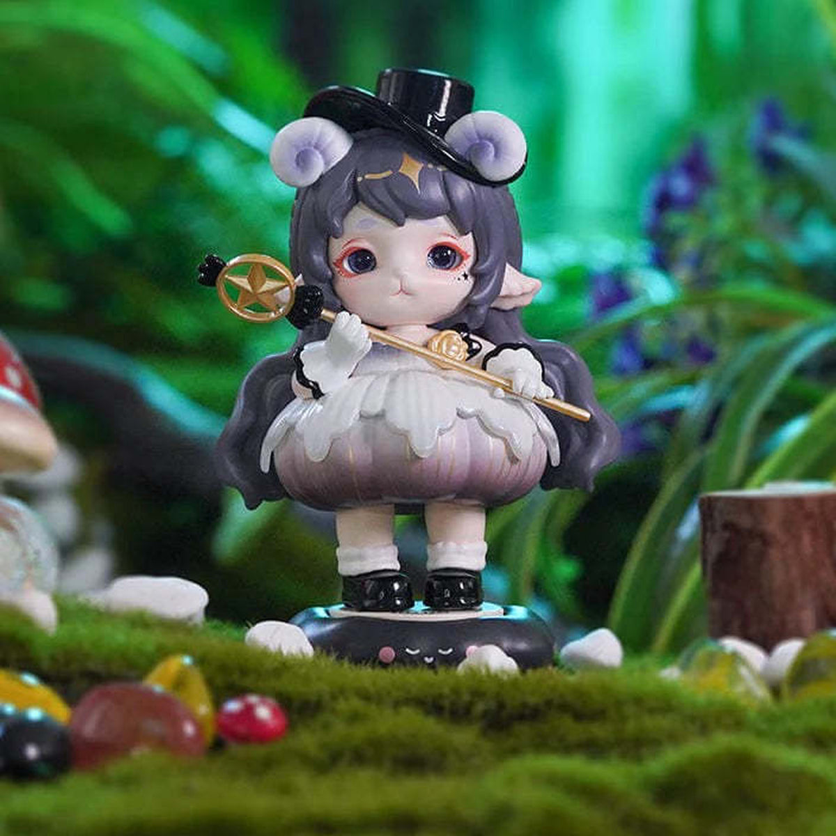 MIMIA Field Fun Series PVC Figures, Blind Box - Complete dark-haired figure example with black top hat; random design not guaranteed