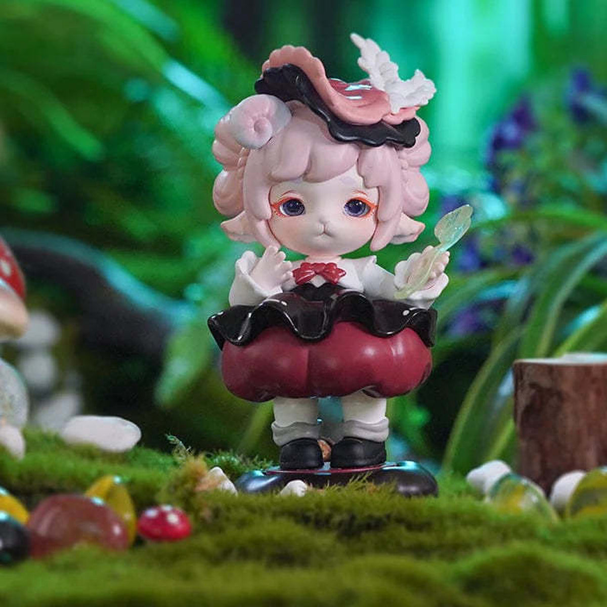 MIMIA Field Fun Series PVC Figures, Blind Box - Complete pink-haired figure example with decorative hat; random design not guaranteed