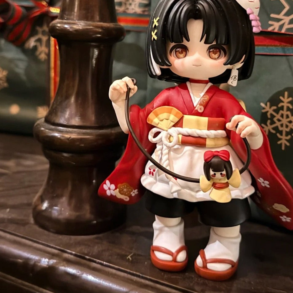 Miya Heart's Limit Series Figure Blind Box - Red outfit figure design detail; upper head cropped; random design not guaranteed; display props not included