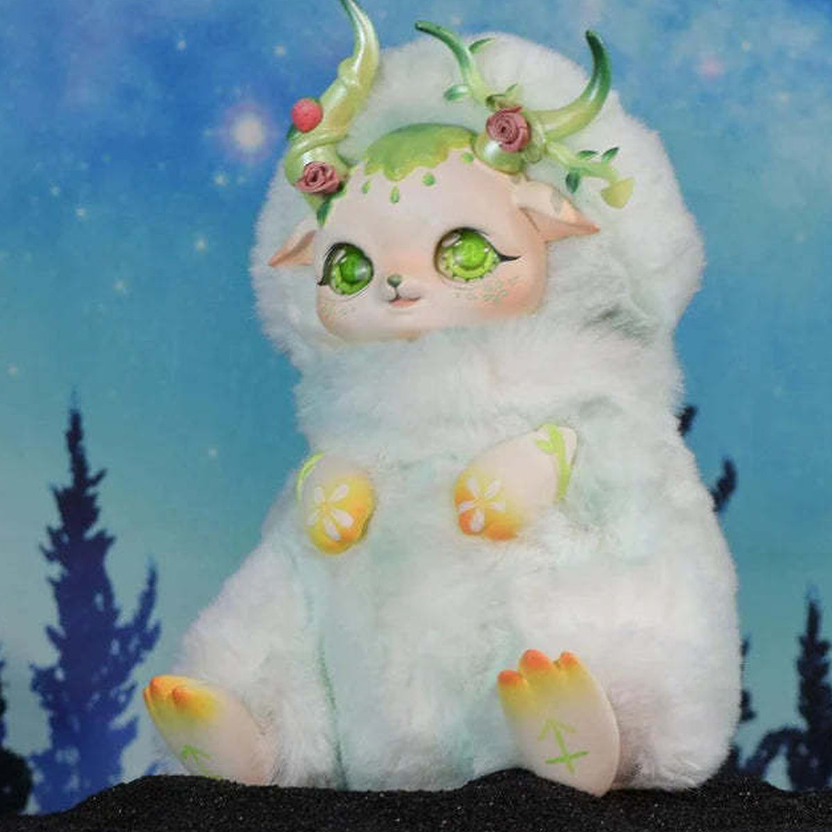 MOBO STAR-Secrets of the Forest Constellation Plush Dolls, Blind Box - Green plush detail with upper horns cropped; random design not guaranteed