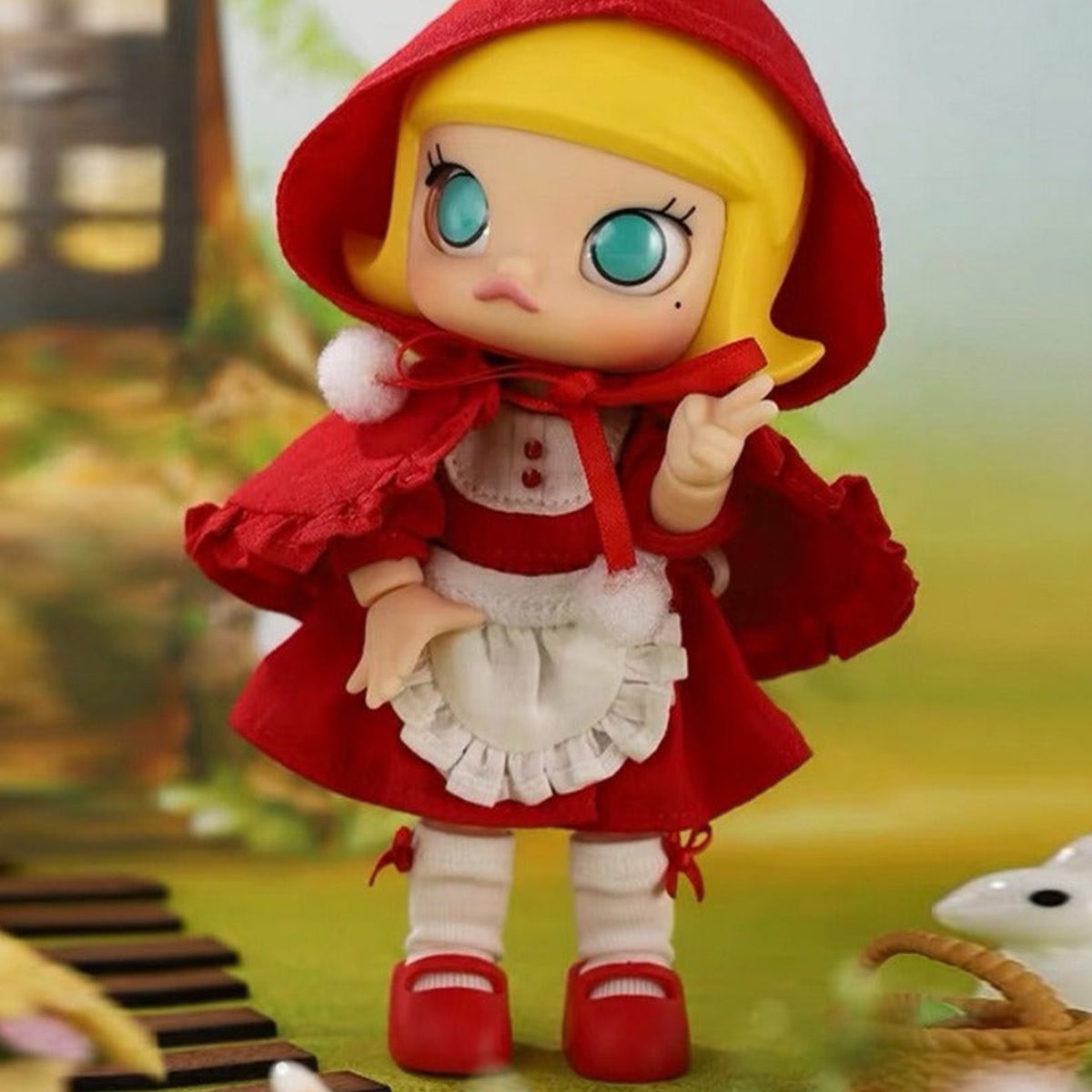 Molly Little Red Molly Action Figure — G4 | KikiBuddies