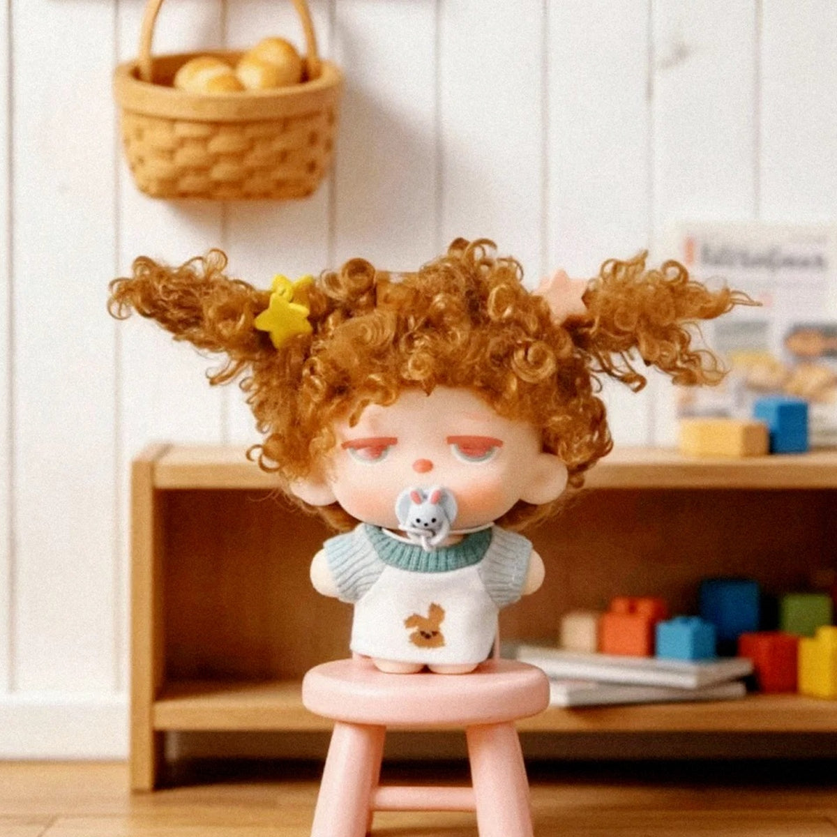 Mowdo After School Escape Series Plush Pendant Blind Box - Complete curly-haired Mowdo plush pendant body example; random design not guaranteed