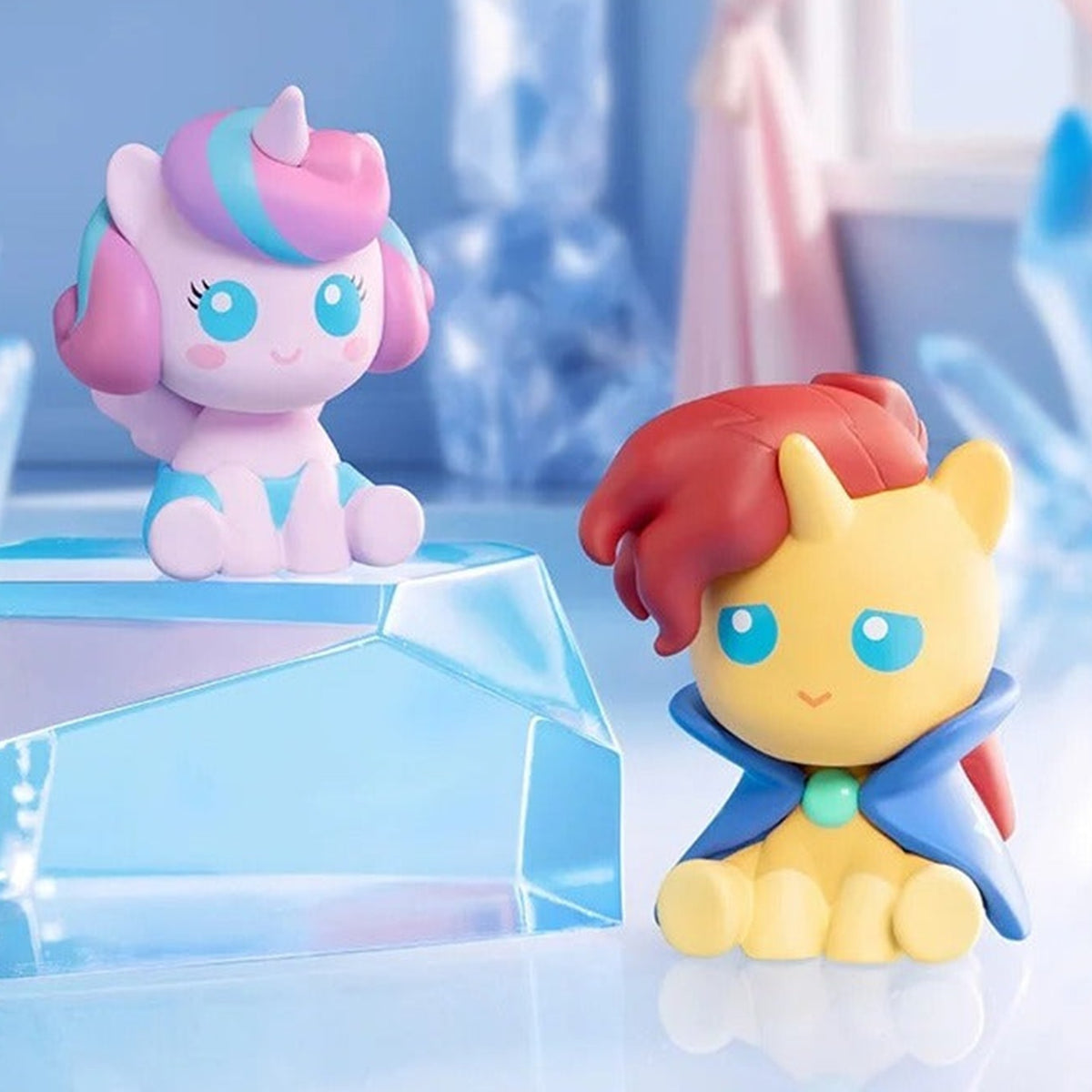 My Little Pony Home is Protection Series Magic Bottle Mini Figure Blind Box - Complete two pony mini figure examples on blue display; random design not guaranteed