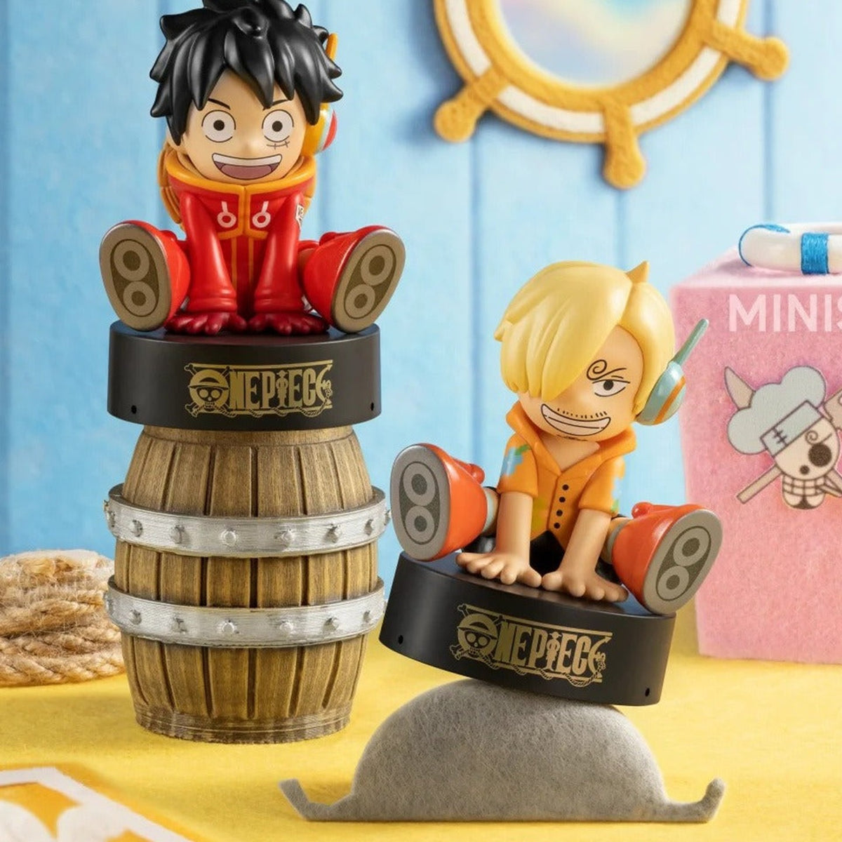 One Piece Series Aromatherapy Figure Blind Box - Two complete seated aromatherapy figure examples with bases; barrel and display props not included; random design not guaranteed