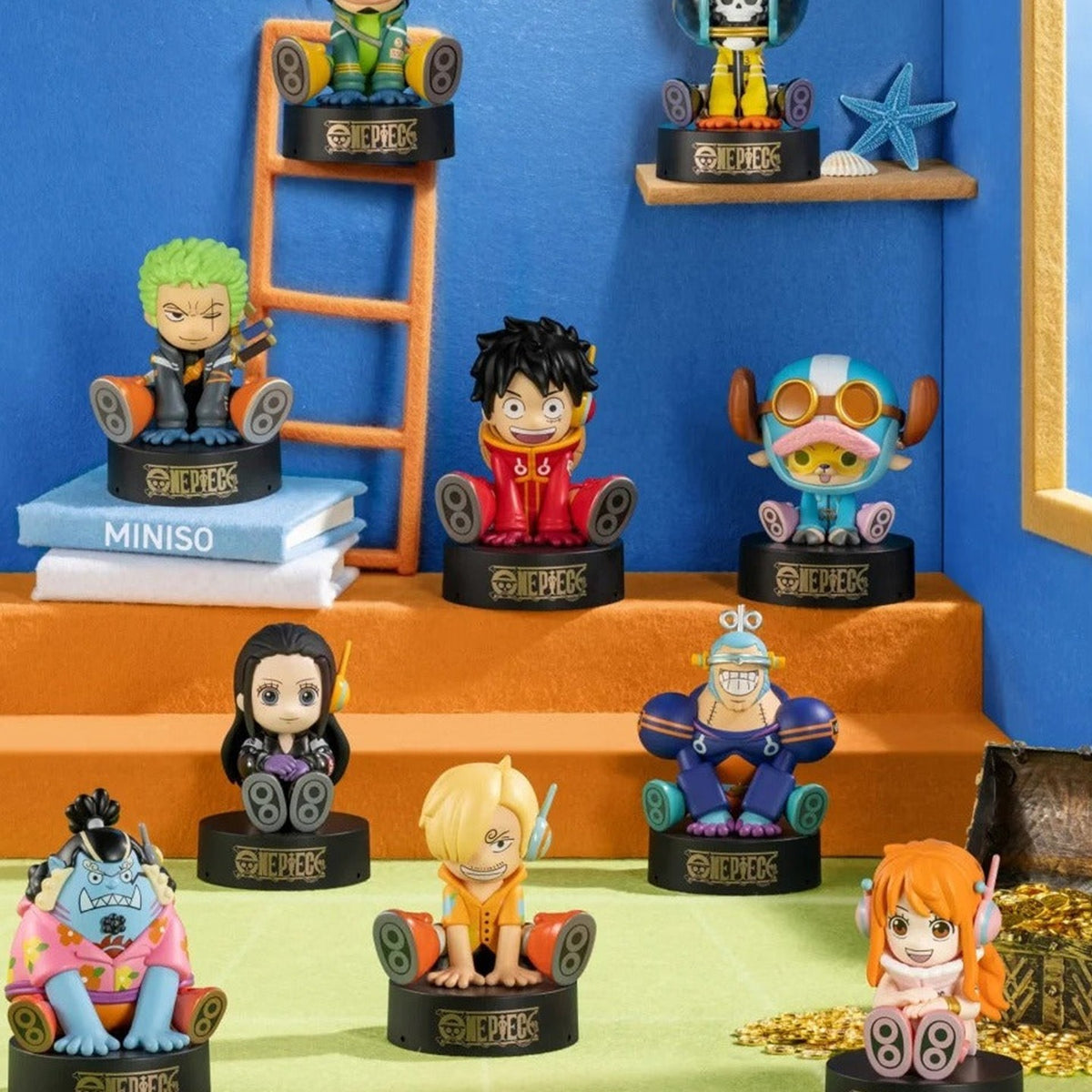 One Piece Series Aromatherapy Figure Blind Box - Series aromatherapy figure overview with outer examples partly cropped; display props not included; random design not guaranteed