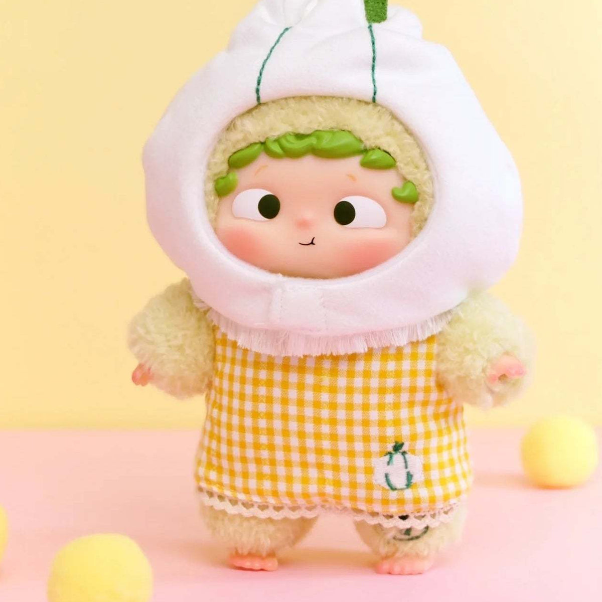 Ozai YAO GUAI Kindergarten Series Plush Dolls, Blind Box - White fruit hood and yellow checked outfit; upper headwear cropped; random design not guaranteed; display props not included