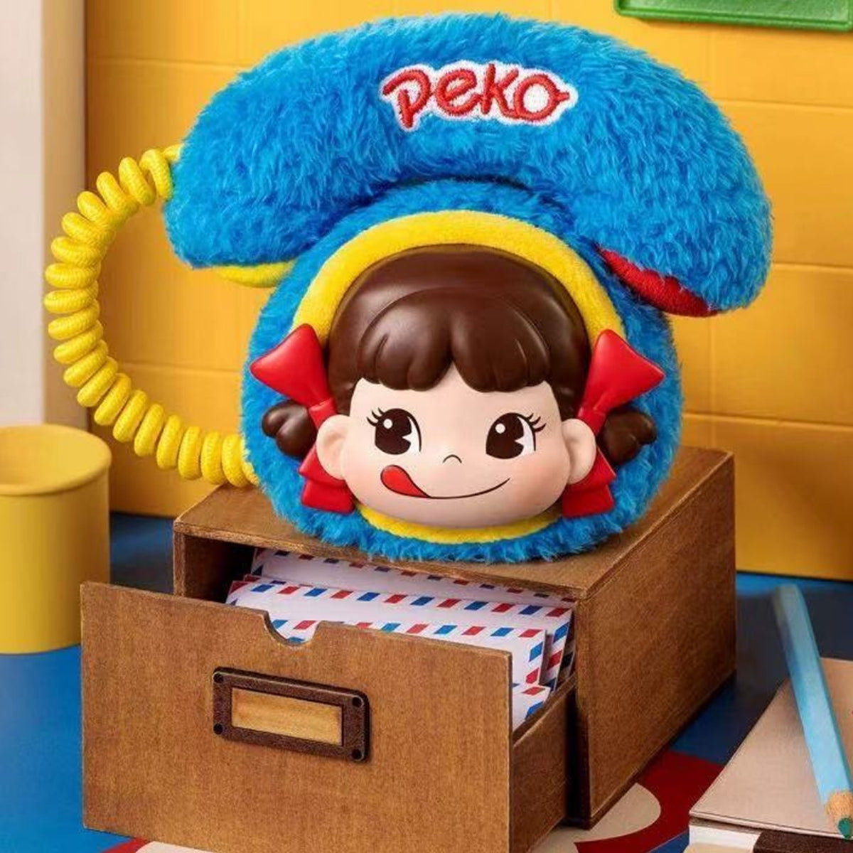 Peko Memory House Series Plush Pendant Blind Box - Blue telephone complete plush pendant example; random design not guaranteed