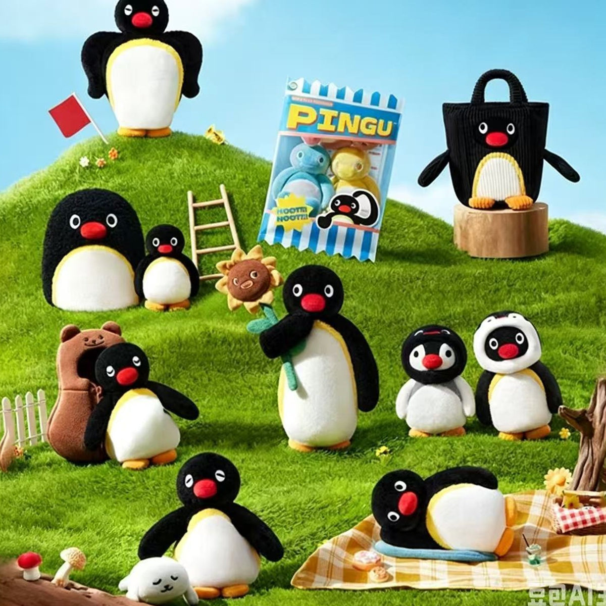 Pingu MINI MEME Series Plush Blind Box - Mixed-form series comparison, not guaranteed box contents; random design not guaranteed