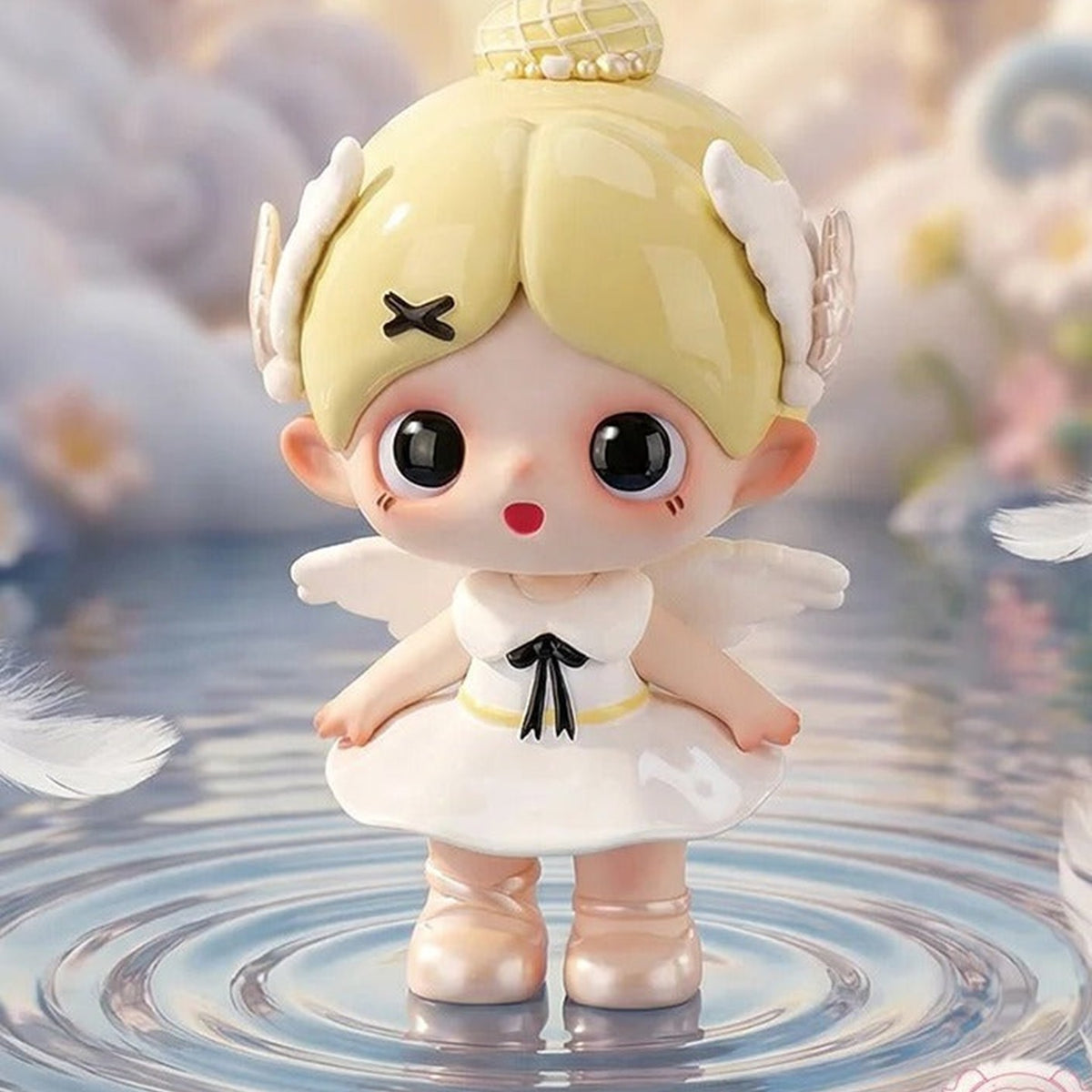 Piupu ID World Series Figure Blind Box - White winged design example; random design not guaranteed