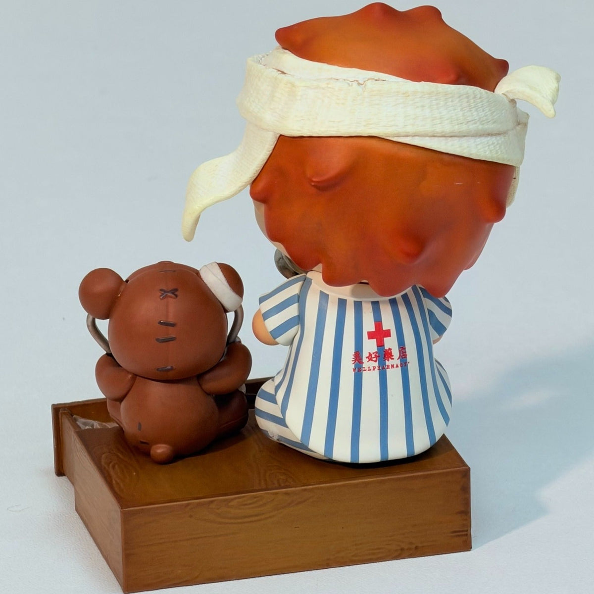 POP MART Hirono Well Pharmacy Series Figure Hanging Card — G4 | KikiBuddies