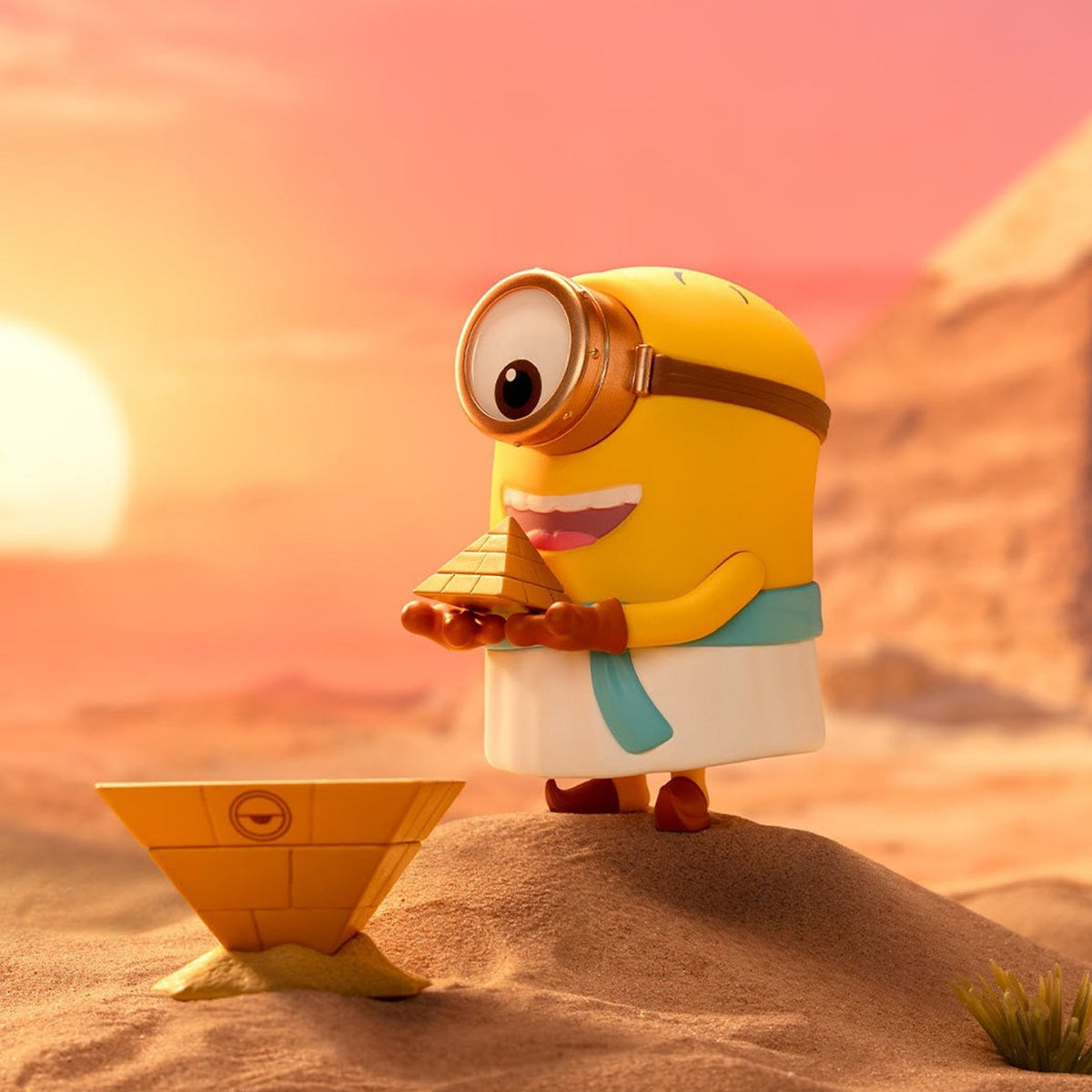 POP MART Minions Bello World Figure Blind Box — G1 | KikiBuddies