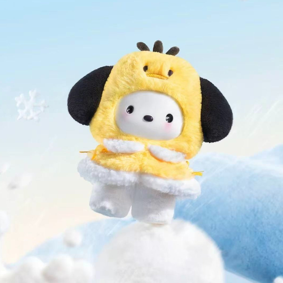 SANRI0 Characters Little Cape Series Plush Blind Box - Yellow costume complete design example; random design not guaranteed