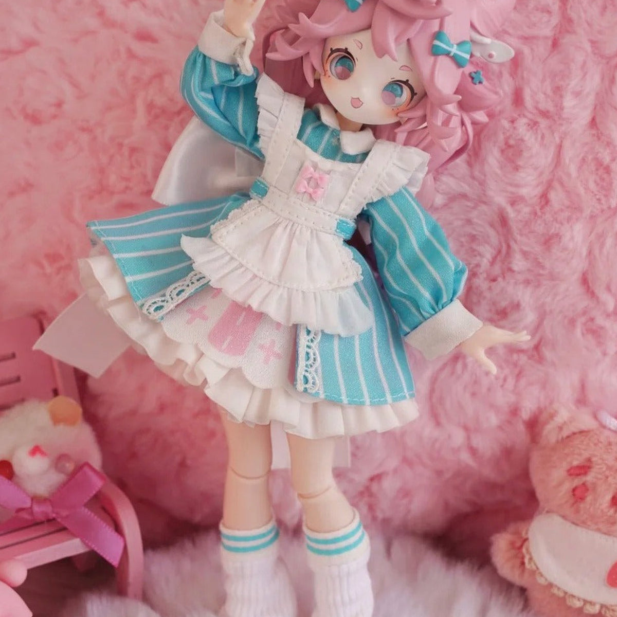 Sugary Girls Series 1/8 Action Figure MJD Blind Box - Pink-haired teal outfit figure design detail; upper head and lower feet cropped; random design not guaranteed; display props not included