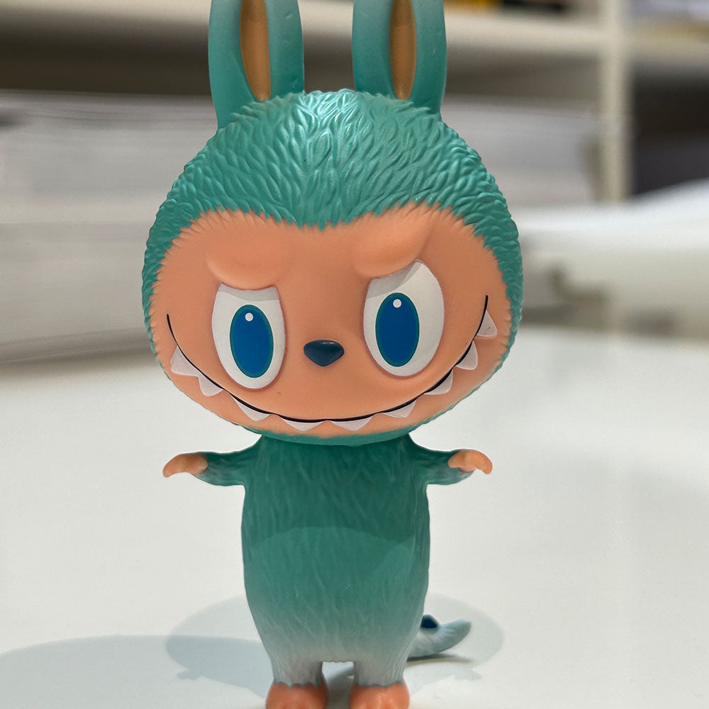 THE MONSTERS Little Mons Mini Figure Collection 3 — 9.5cm - lifestyle scene | KikiBuddies