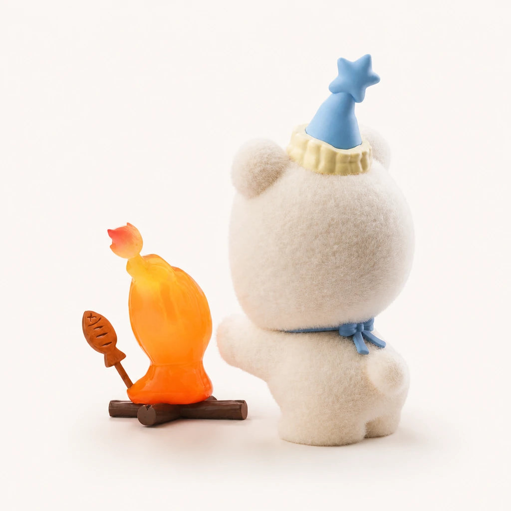 Twinkle Twinkle Warmth in a Freezing Noon bear figure and amber companion rear structure
