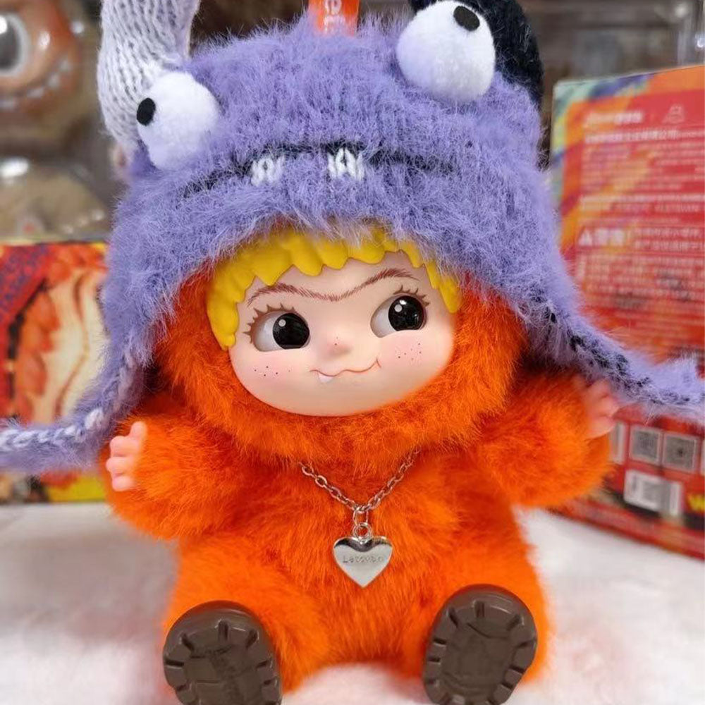 Wakuku Fuzzy Trendy Fun Party Series Plush Doll — 17cm - lifestyle scene | KikiBuddies