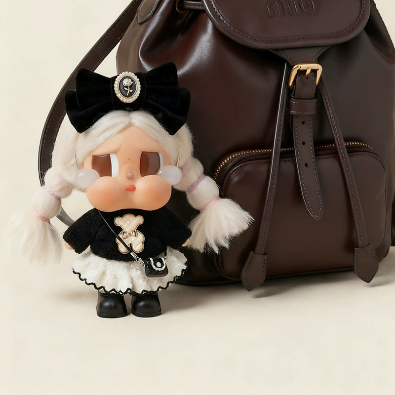 White Knit Bow 5-Piece Outfit Set for Crybaby 17cm - White skirt & Black blouse doll outfit detail view | KikiBuddies