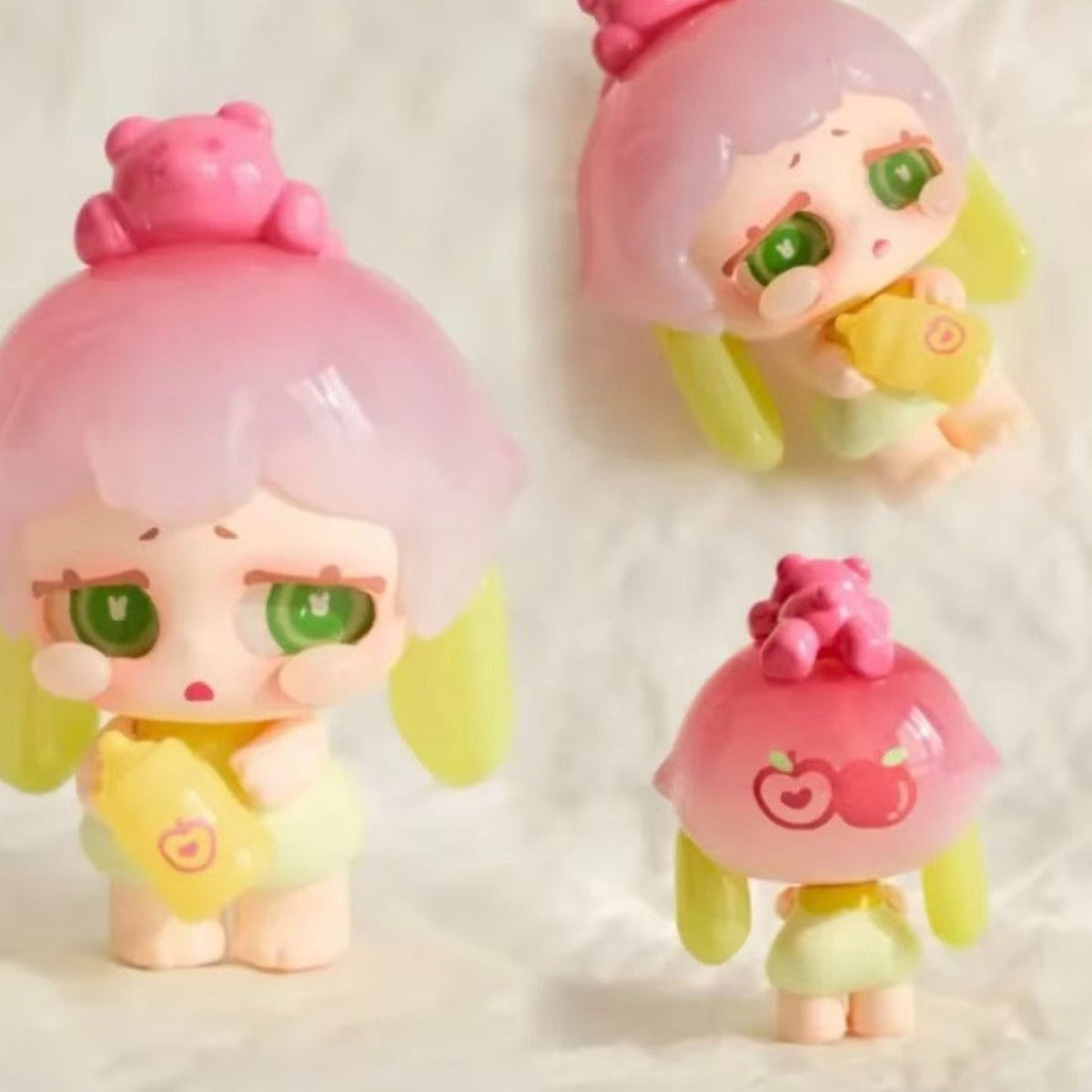 WUUW Bunny Dream Journey Series Mini Figures, Blind Box - Pink and yellow outfit design examples; random design not guaranteed